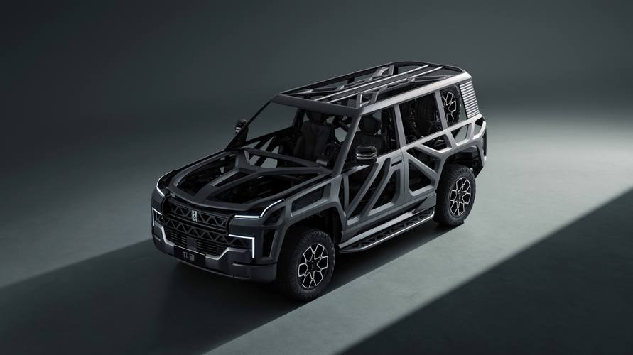 成都244仰望U8硬派越野的科技魅力，国能汽车对传统燃油车市场的冲击